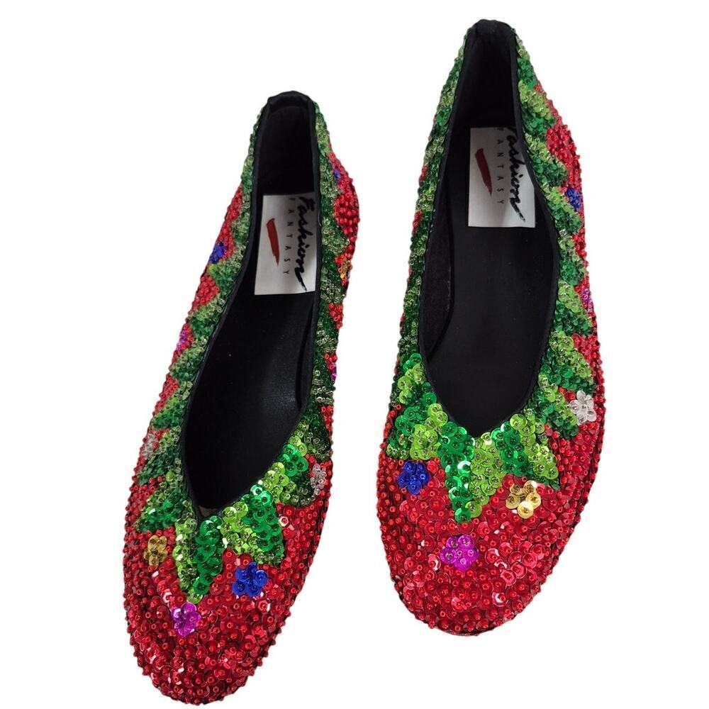 NWOT Charlie England City Sequined Holiday Flats Red/Green Ruby Slippers 9